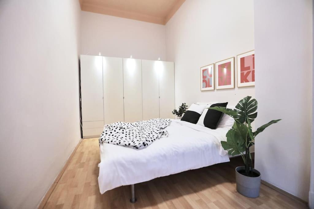 Unwind In Style W Sauna Dsgn 2Br Home Βουδαπέστη Εξωτερικό φωτογραφία